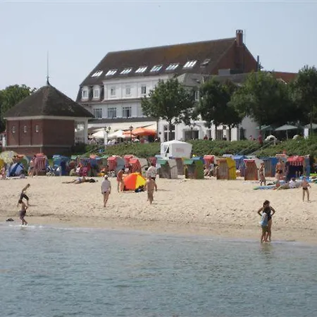 Gaestehaus Matzen Whg Sylt Апартаменты *