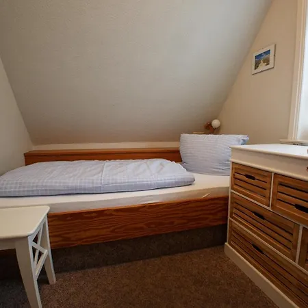 Апартаменты Gaestehaus Matzen Whg Sylt *